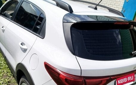 KIA Rio IV, 2021 год, 1 630 000 рублей, 2 фотография