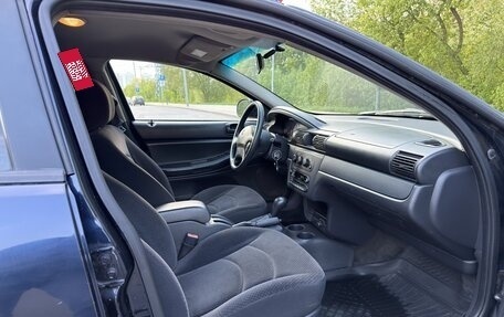 Dodge Stratus II, 2003 год, 250 000 рублей, 15 фотография