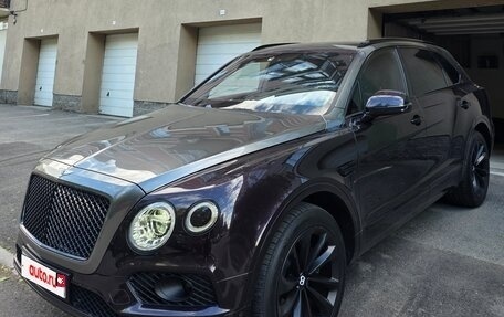 Bentley Bentayga I, 2016 год, 9 900 000 рублей, 3 фотография