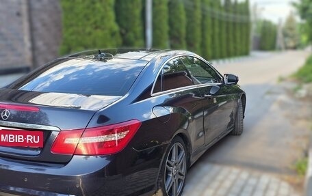 Mercedes-Benz E-Класс, 2011 год, 1 480 000 рублей, 6 фотография