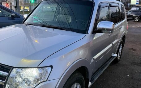 Mitsubishi Pajero IV, 2007 год, 1 600 000 рублей, 13 фотография