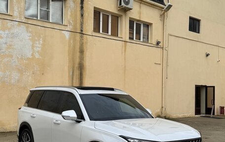 GAC GS8, 2024 год, 2 100 000 рублей, 3 фотография