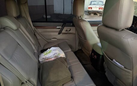 Mitsubishi Pajero IV, 2007 год, 1 600 000 рублей, 34 фотография