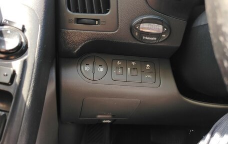 Hyundai H-1 II рестайлинг, 2013 год, 1 370 000 рублей, 2 фотография