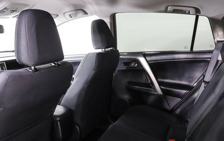 Toyota RAV4, 2017 год, 2 299 000 рублей, 12 фотография