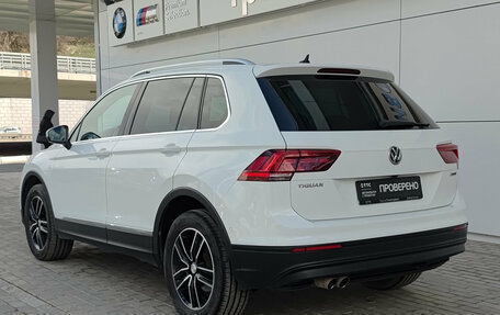Volkswagen Tiguan II, 2018 год, 2 580 000 рублей, 7 фотография