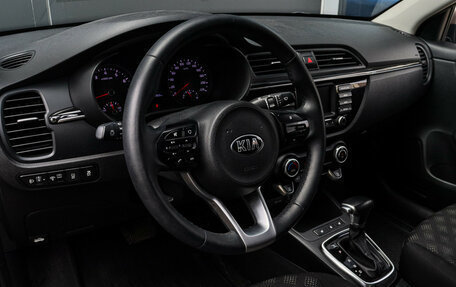 KIA Rio IV, 2017 год, 1 330 000 рублей, 12 фотография
