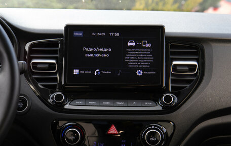 Hyundai Solaris II рестайлинг, 2021 год, 1 628 000 рублей, 13 фотография