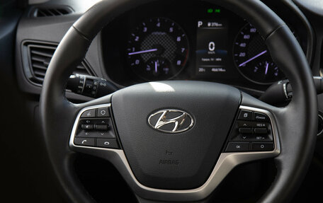 Hyundai Solaris II рестайлинг, 2021 год, 1 628 000 рублей, 12 фотография