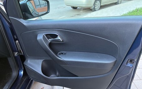 Volkswagen Polo VI (EU Market), 2015 год, 900 000 рублей, 15 фотография