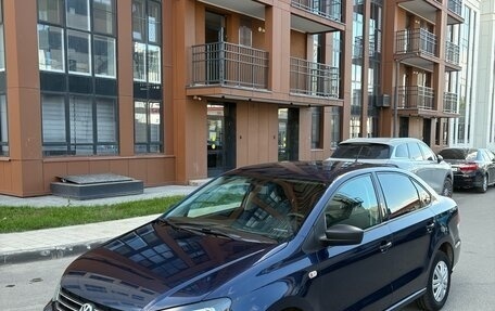 Volkswagen Polo VI (EU Market), 2015 год, 900 000 рублей, 9 фотография