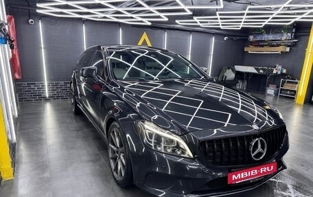 Mercedes-Benz CLS, 2015 год, 2 500 000 рублей, 2 фотография