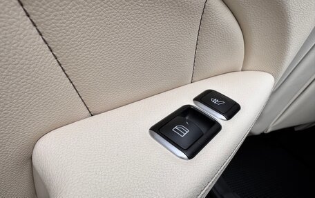 Mercedes-Benz CLS, 2015 год, 2 500 000 рублей, 28 фотография