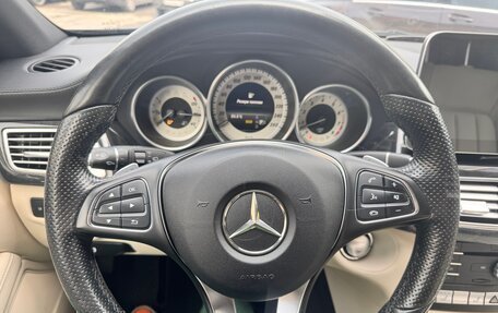 Mercedes-Benz CLS, 2015 год, 2 500 000 рублей, 34 фотография