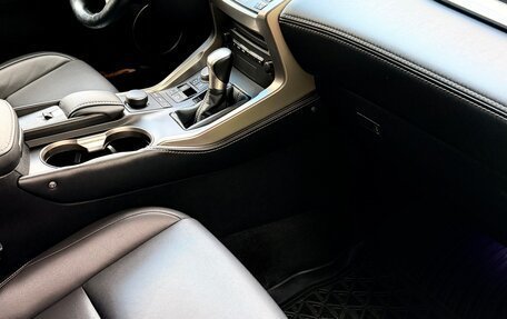 Lexus NX I, 2017 год, 3 200 000 рублей, 9 фотография