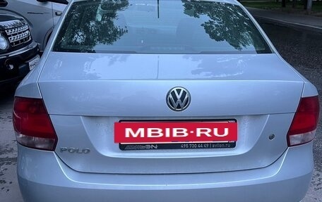 Volkswagen Polo VI (EU Market), 2015 год, 995 000 рублей, 2 фотография