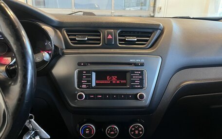 KIA Rio III рестайлинг, 2016 год, 835 000 рублей, 13 фотография