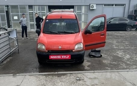 Renault Kangoo II рестайлинг, 2000 год, 130 000 рублей, 3 фотография