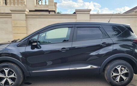 Renault Kaptur I рестайлинг, 2017 год, 1 600 000 рублей, 7 фотография
