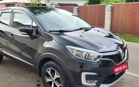 Renault Kaptur I рестайлинг, 2017 год, 1 600 000 рублей, 3 фотография