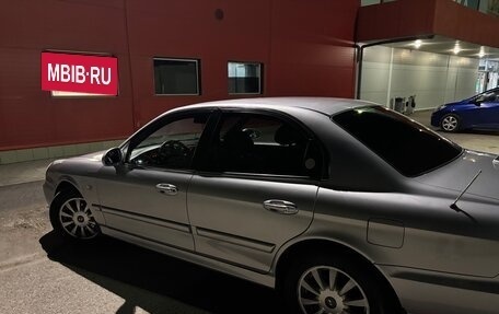 Hyundai Sonata IV рестайлинг, 2004 год, 400 000 рублей, 6 фотография