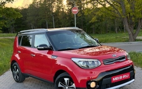 KIA Soul II рестайлинг, 2018 год, 1 800 000 рублей, 6 фотография