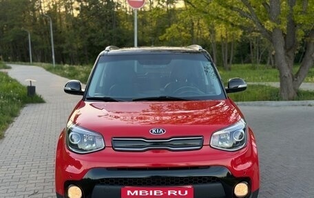 KIA Soul II рестайлинг, 2018 год, 1 800 000 рублей, 5 фотография