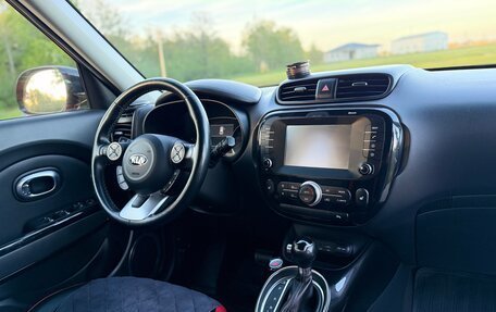 KIA Soul II рестайлинг, 2018 год, 1 800 000 рублей, 12 фотография