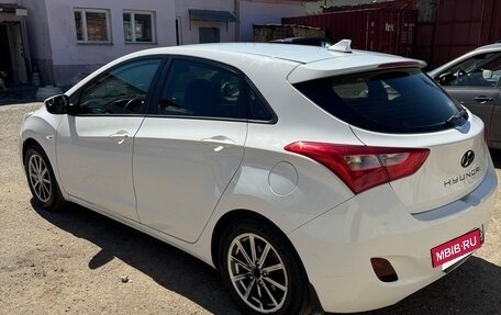 Hyundai i30 II рестайлинг, 2012 год, 850 000 рублей, 2 фотография