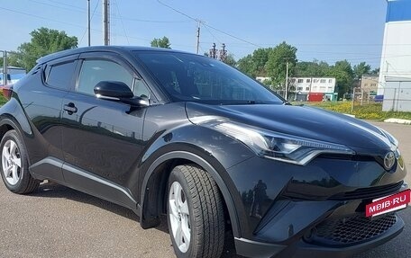 Toyota C-HR I рестайлинг, 2018 год, 2 370 000 рублей, 3 фотография