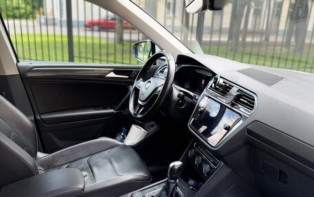 Volkswagen Tiguan II, 2018 год, 3 150 000 рублей, 7 фотография