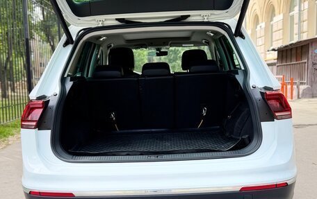 Volkswagen Tiguan II, 2018 год, 3 150 000 рублей, 9 фотография