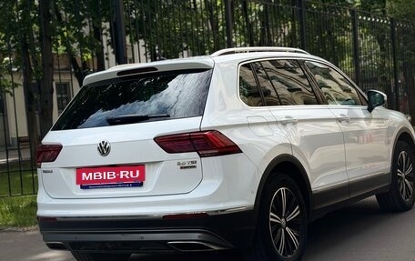 Volkswagen Tiguan II, 2018 год, 3 150 000 рублей, 4 фотография