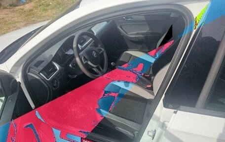 Skoda Rapid I, 2017 год, 950 000 рублей, 6 фотография