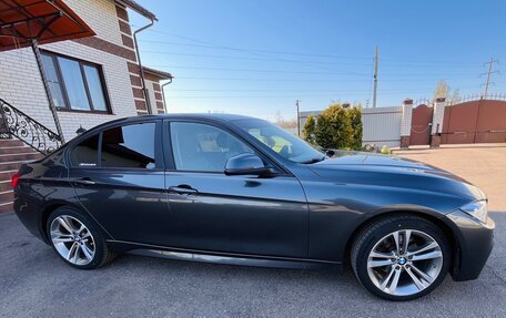 BMW 3 серия, 2018 год, 2 300 000 рублей, 5 фотография