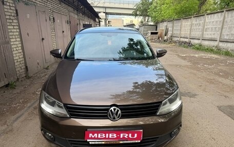 Volkswagen Jetta VI, 2012 год, 1 280 000 рублей, 1 фотография