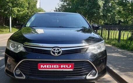 Toyota Camry, 2016 год, 1 540 000 рублей, 6 фотография
