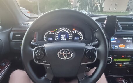 Toyota Camry, 2014 год, 1 680 000 рублей, 15 фотография