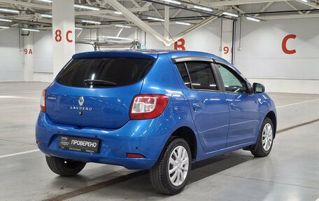 Renault Sandero II рестайлинг, 2019 год, 900 000 рублей, 6 фотография