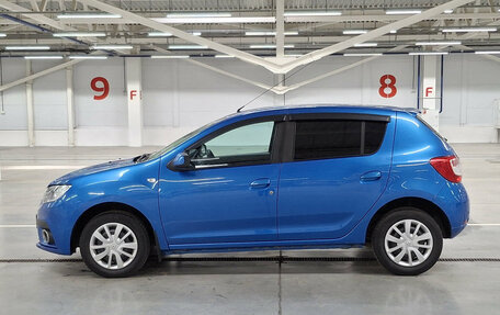 Renault Sandero II рестайлинг, 2019 год, 900 000 рублей, 10 фотография