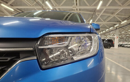 Renault Sandero II рестайлинг, 2019 год, 900 000 рублей, 21 фотография