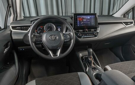 Toyota Corolla, 2021 год, 1 729 000 рублей, 6 фотография