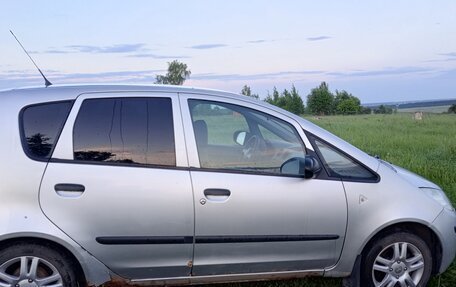 Mitsubishi Colt VI рестайлинг, 2005 год, 265 000 рублей, 4 фотография
