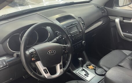 KIA Sorento II рестайлинг, 2012 год, 1 430 000 рублей, 9 фотография