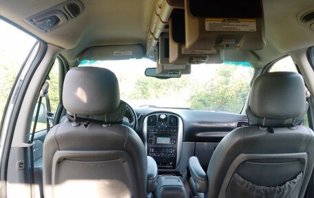 Chrysler Town & Country IV, 2005 год, 777 000 рублей, 14 фотография