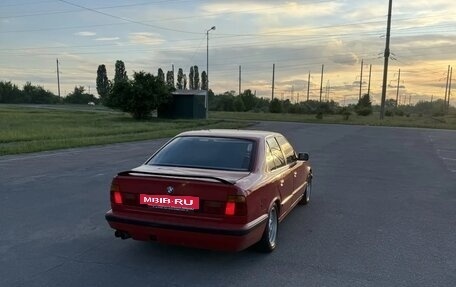 BMW 5 серия, 1990 год, 350 000 рублей, 13 фотография