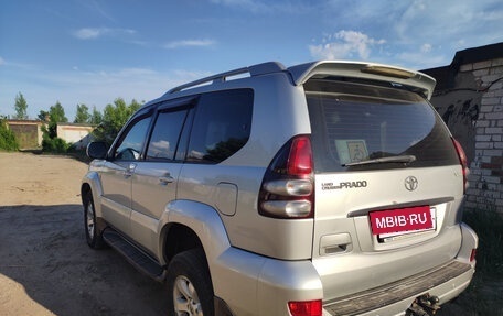 Toyota Land Cruiser Prado 120 рестайлинг, 2003 год, 1 600 000 рублей, 2 фотография
