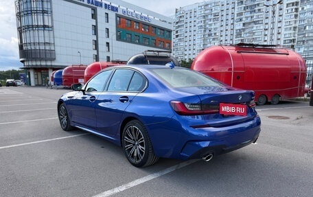 BMW 3 серия, 2021 год, 3 950 000 рублей, 3 фотография