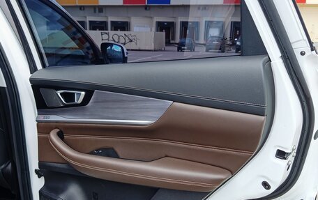 Chery Tiggo 8 Pro, 2021 год, 1 760 000 рублей, 17 фотография