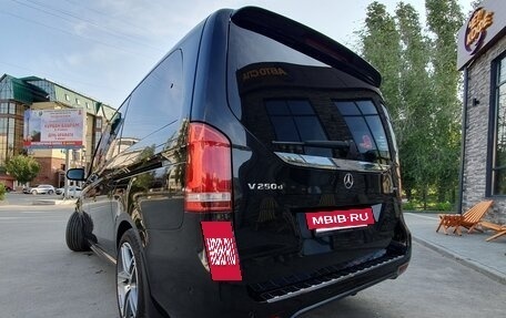 Mercedes-Benz V-Класс, 2016 год, 4 750 000 рублей, 7 фотография